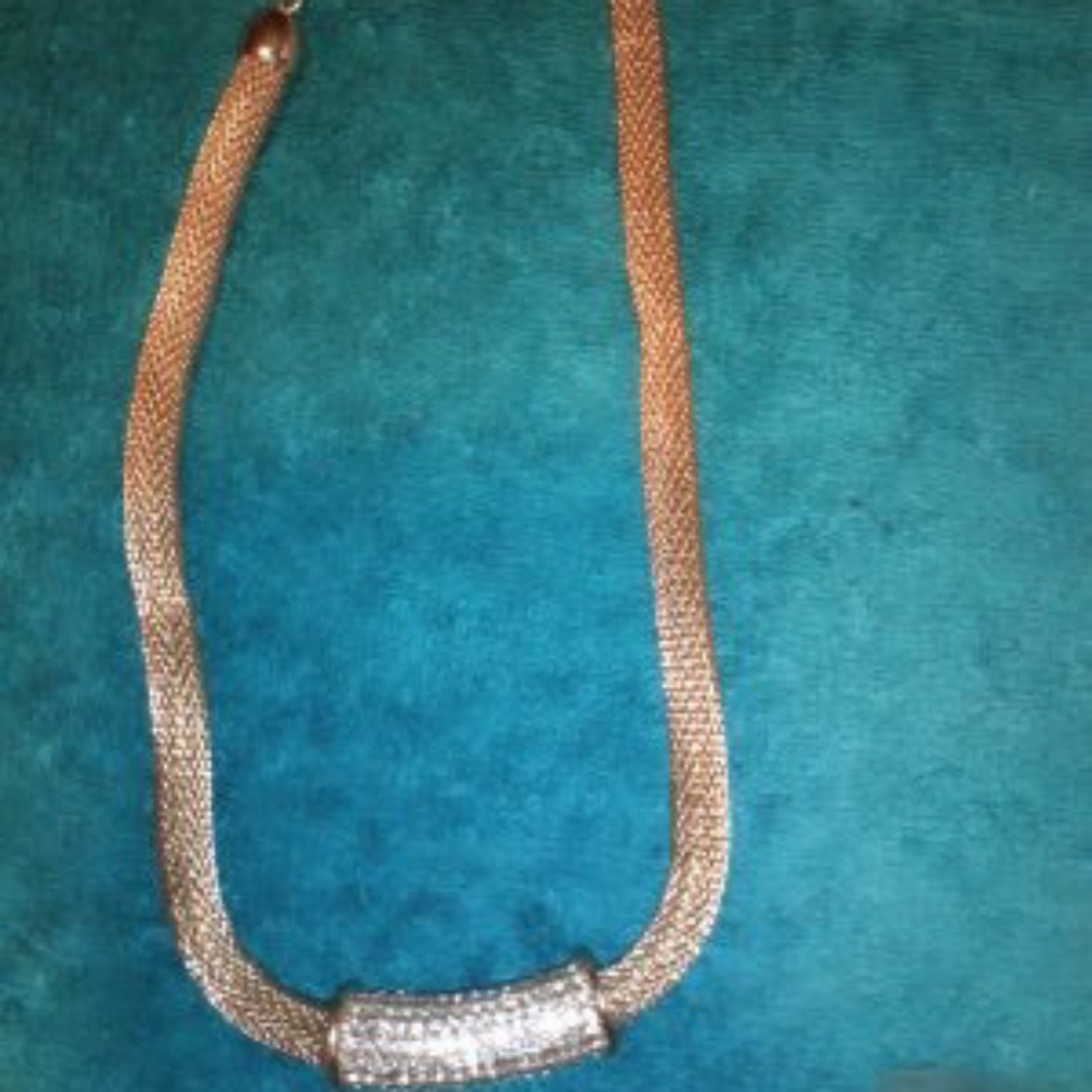 Women's jewelry